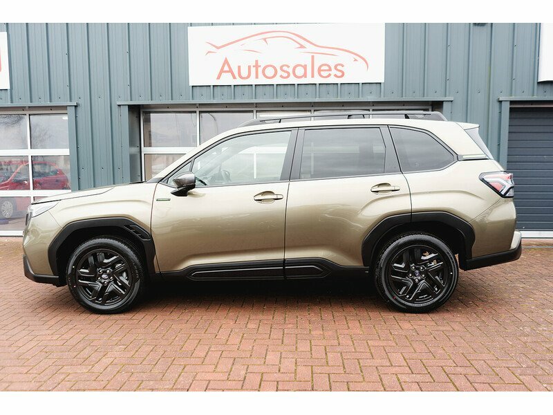 Subaru Forester E-boxer Xe Premium Gold #10