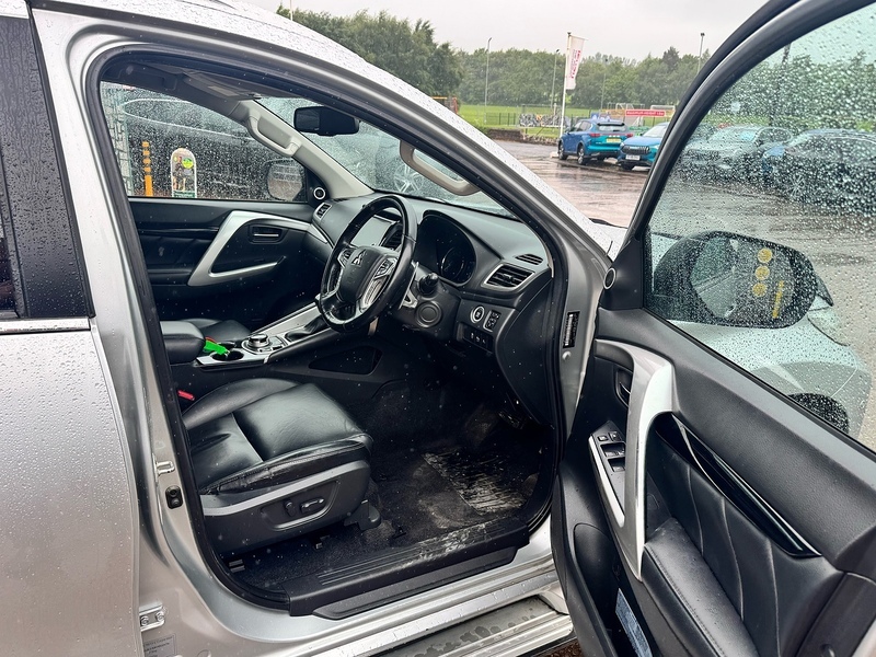 Mitsubishi Shogun Sport Di-d 4 Silver #2