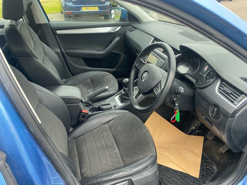 Skoda Octavia 2.0 Tdi Elegance Euro 5 Ss Silver #10