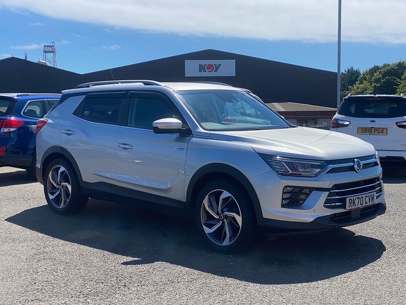 SsangYong Korando Ultimate Silver #3