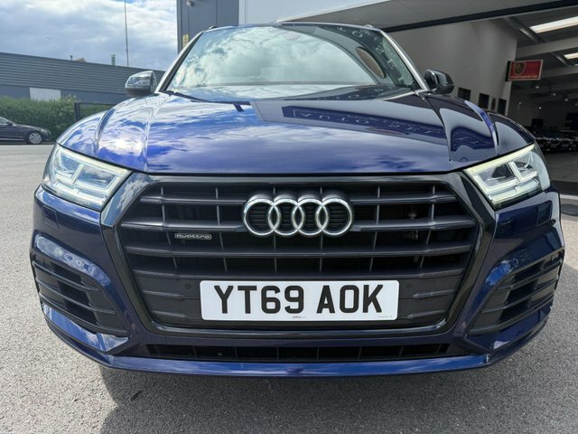 Audi Q5 Tdi 40 Black Edition YT69AOK Blue #4