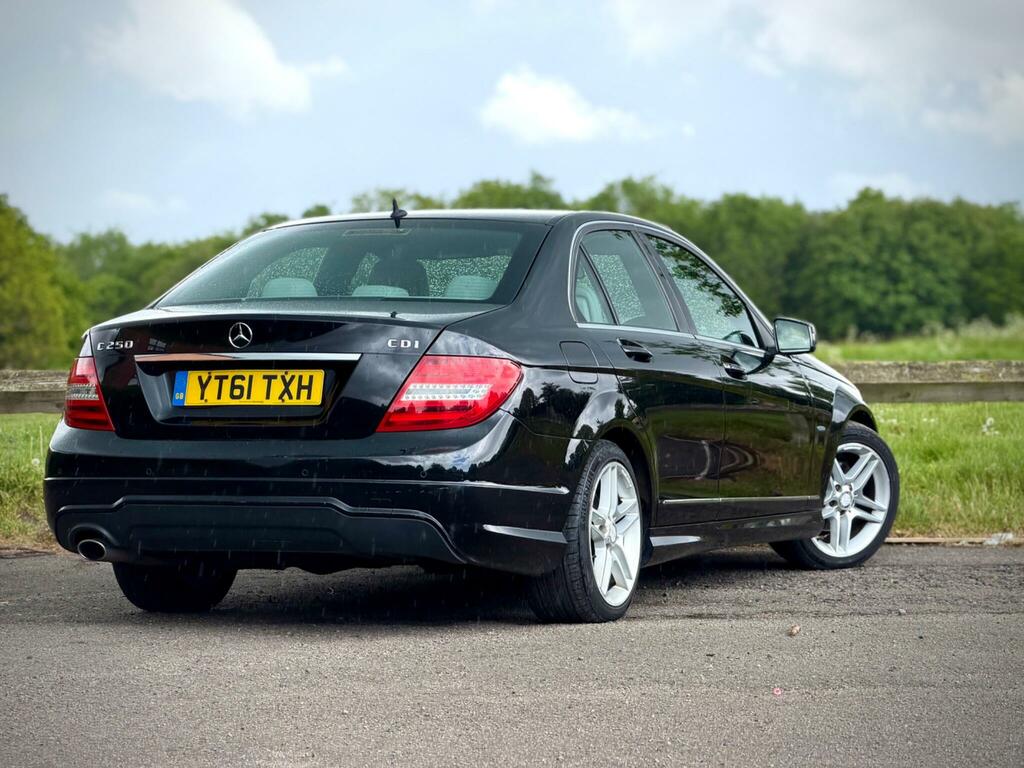 Mercedes-Benz C Class 2.1 C250 Cdi Blueefficiency Sport Edition 125 Euro Black #2