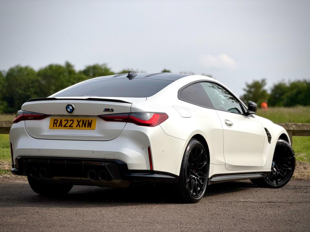 BMW M4 Competition White #2