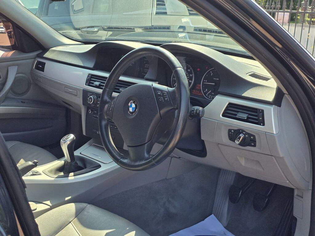 BMW 3 Series Efficientdynamics Black #3