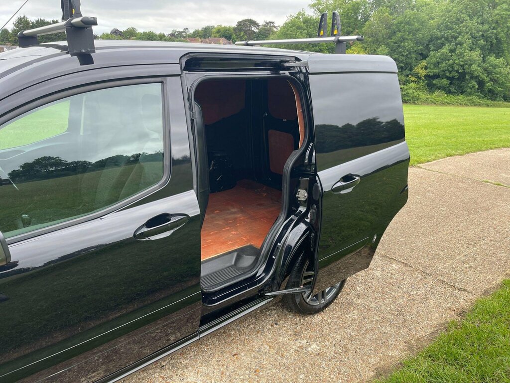 Ford Transit Courier Mpv Silver #13