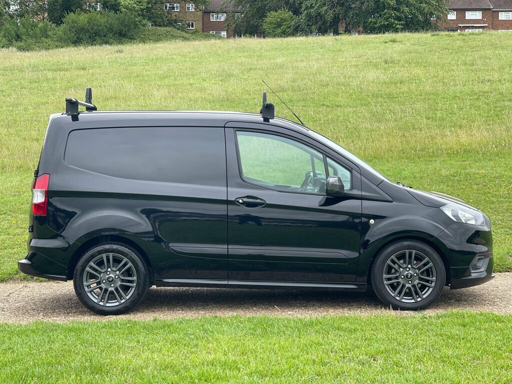 Ford Transit Courier 1.5 Tdci Sport L1 Euro 6 Black #4