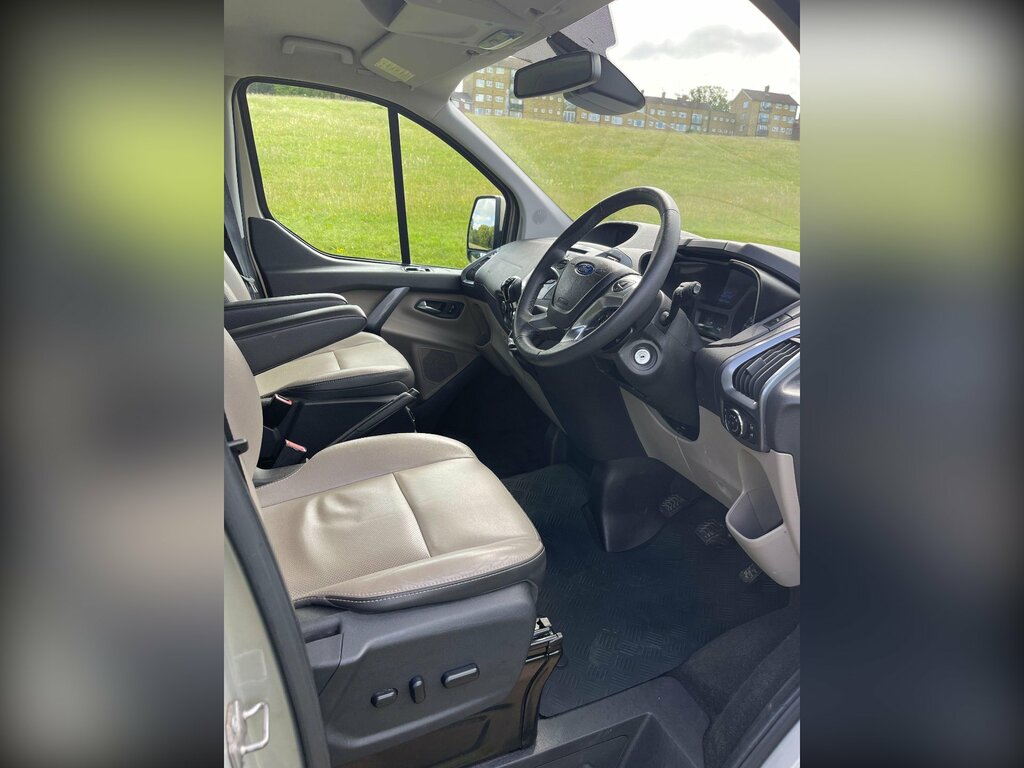 Ford Tourneo Custom  Blue #9