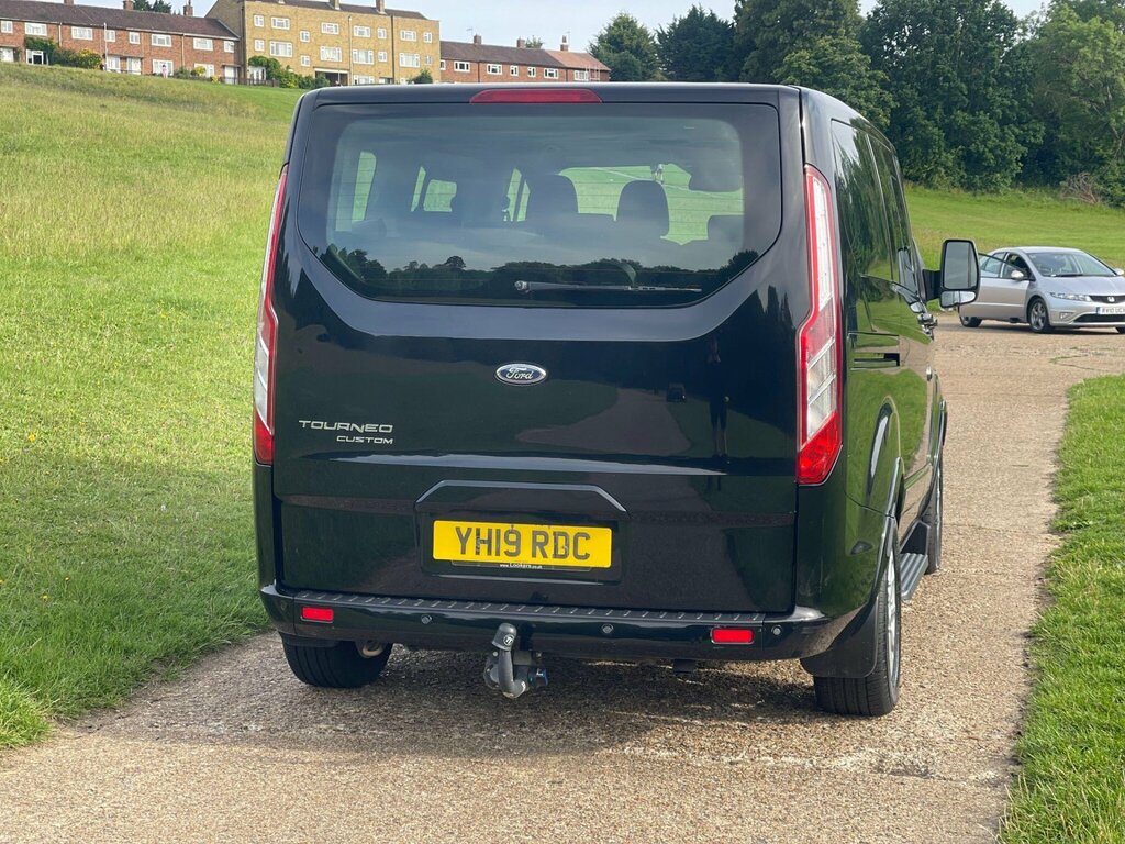 Ford Tourneo Custom 2.0 310 Ecoblue Titanium L1 Euro 6 Ss Black #4