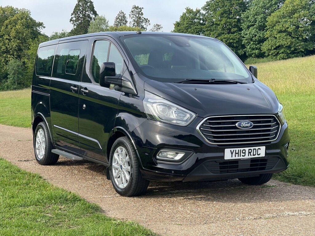 Ford Tourneo Custom 2.0 310 Ecoblue Titanium L1 Euro 6 Ss Black #2