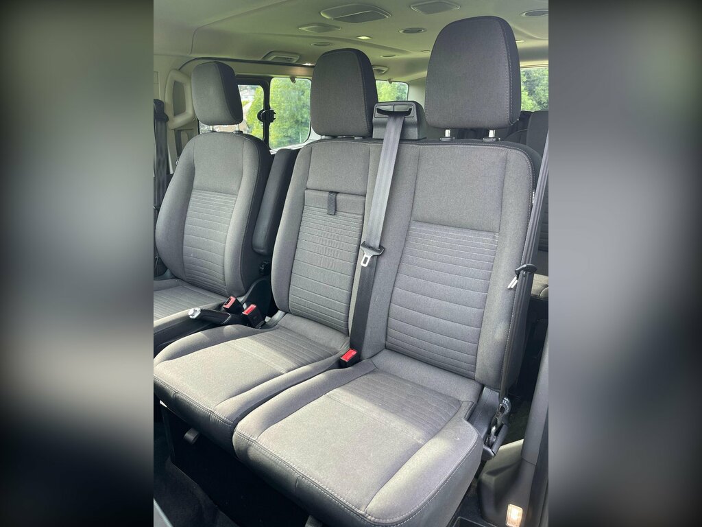 Ford Tourneo Custom 2L Titanium Red #19