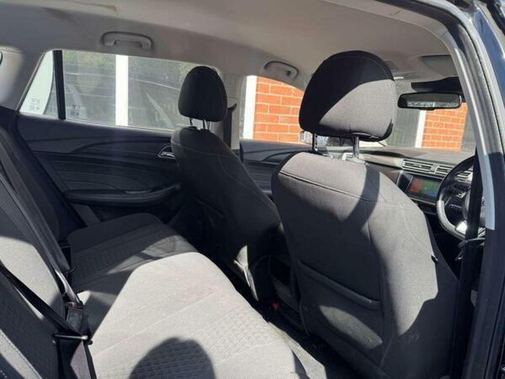 MG MG5 61.1Kwh Excite Long Range Estate Black #10