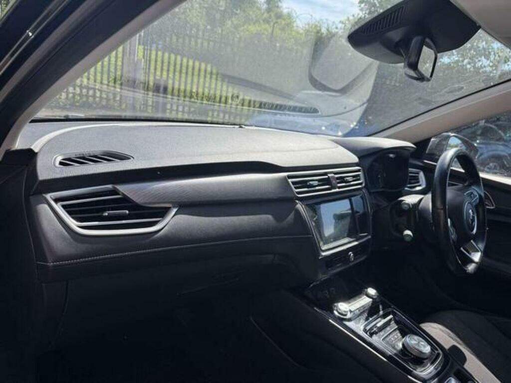 MG MG5 61.1Kwh Excite Long Range Estate Black #7