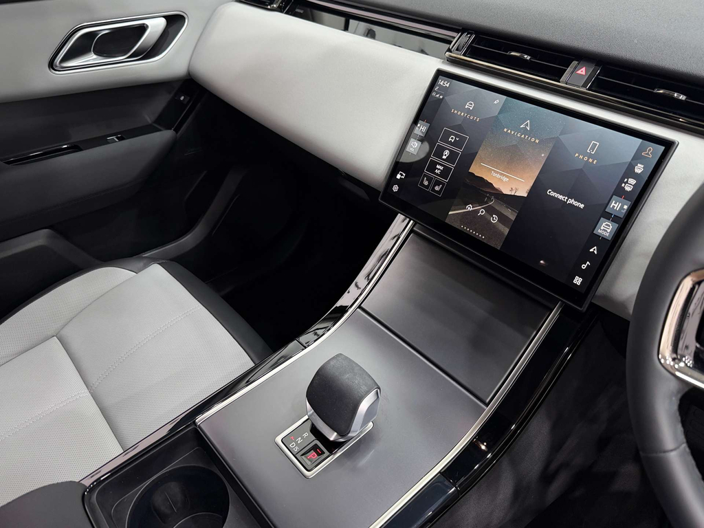 Land Rover Range Rover Velar Dynamic Hse Silver #31