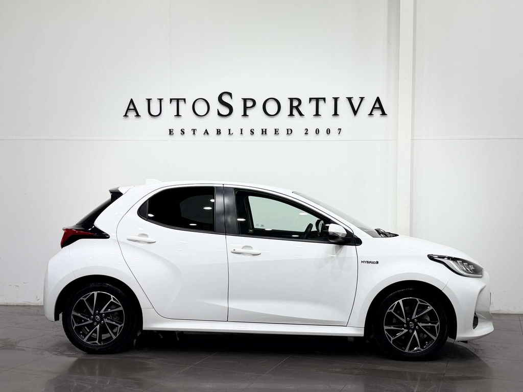 Toyota Yaris 1.5 L Design Hev Cvt GV21FNL #5