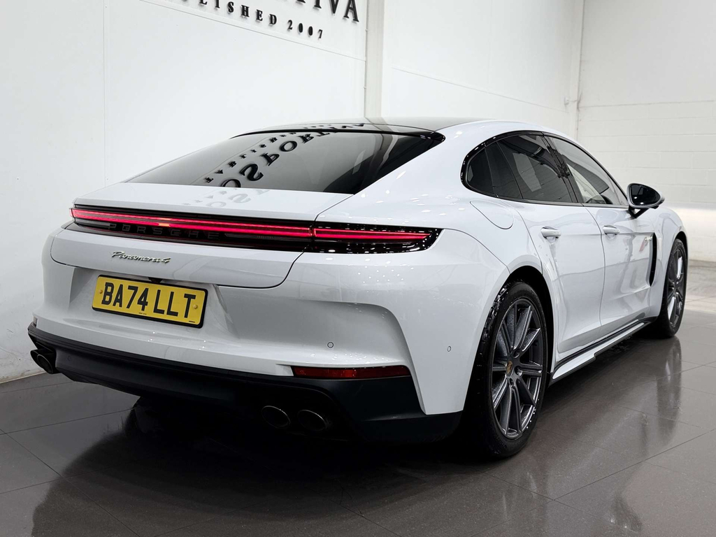 Porsche Panamera 2.9 L 4 E-hybrid 4Wd  #4