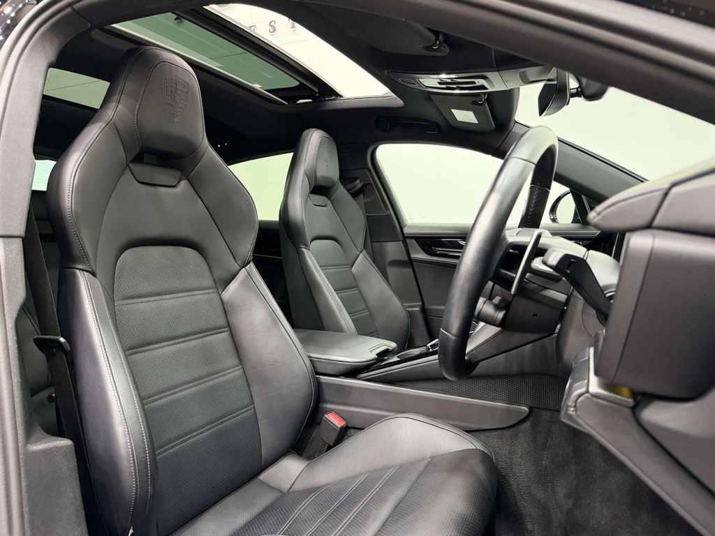 Porsche Panamera 2.9 L 4 4Wd  #2