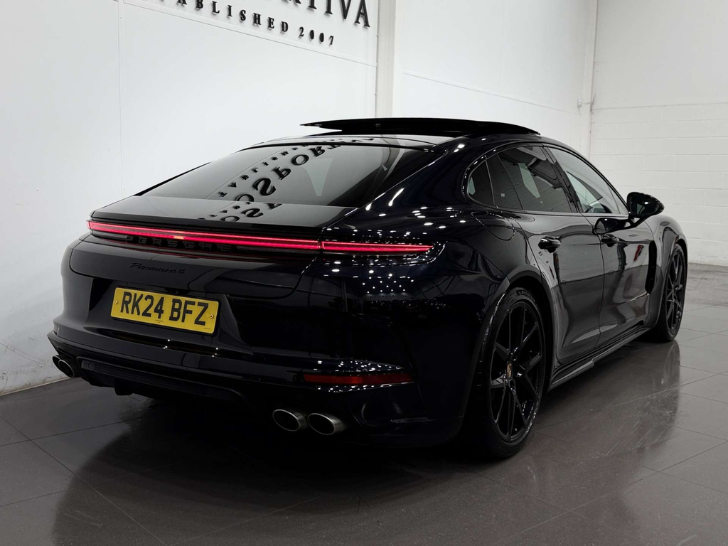Porsche Panamera 2.9 L 4 4Wd  #4