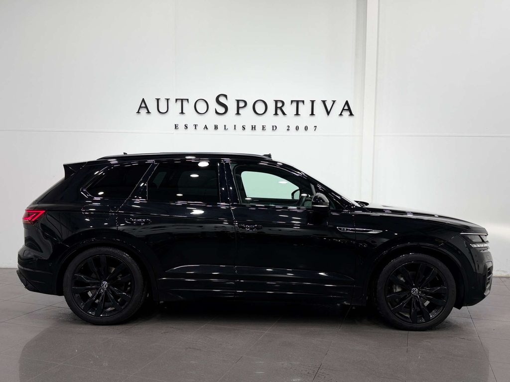 Volkswagen Touareg 3 L V6 Black Edition Tdi 4Wd  #3