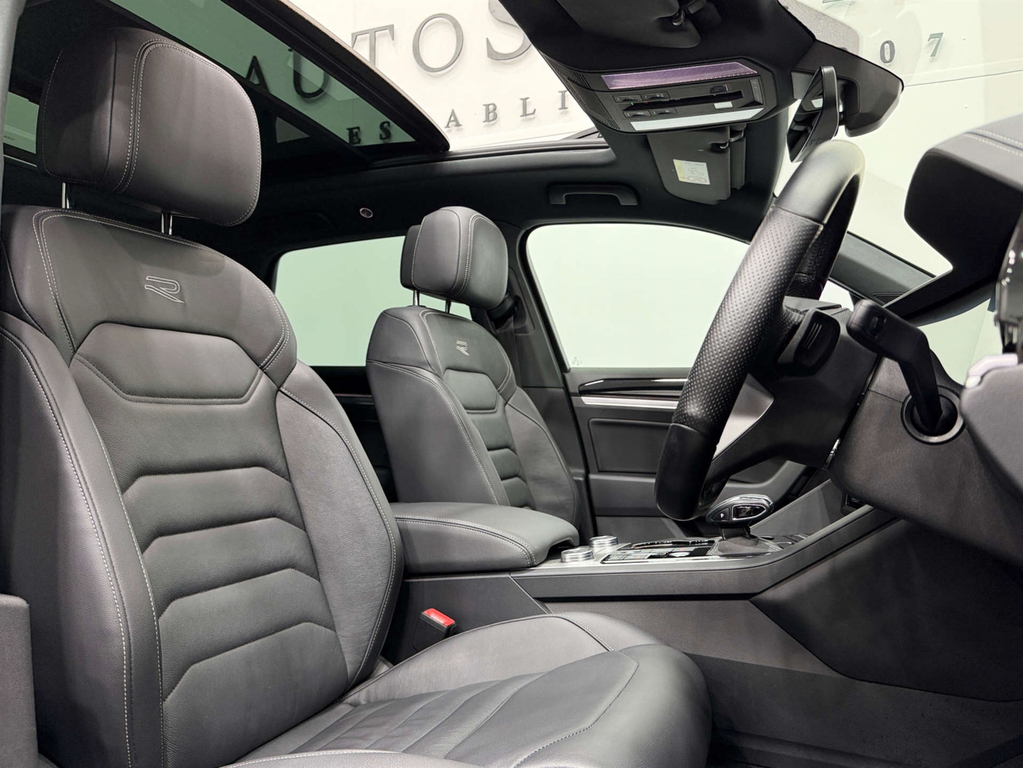 Volkswagen Touareg 3 L V6 Black Edition Tdi 4Wd MA23WNJ #2