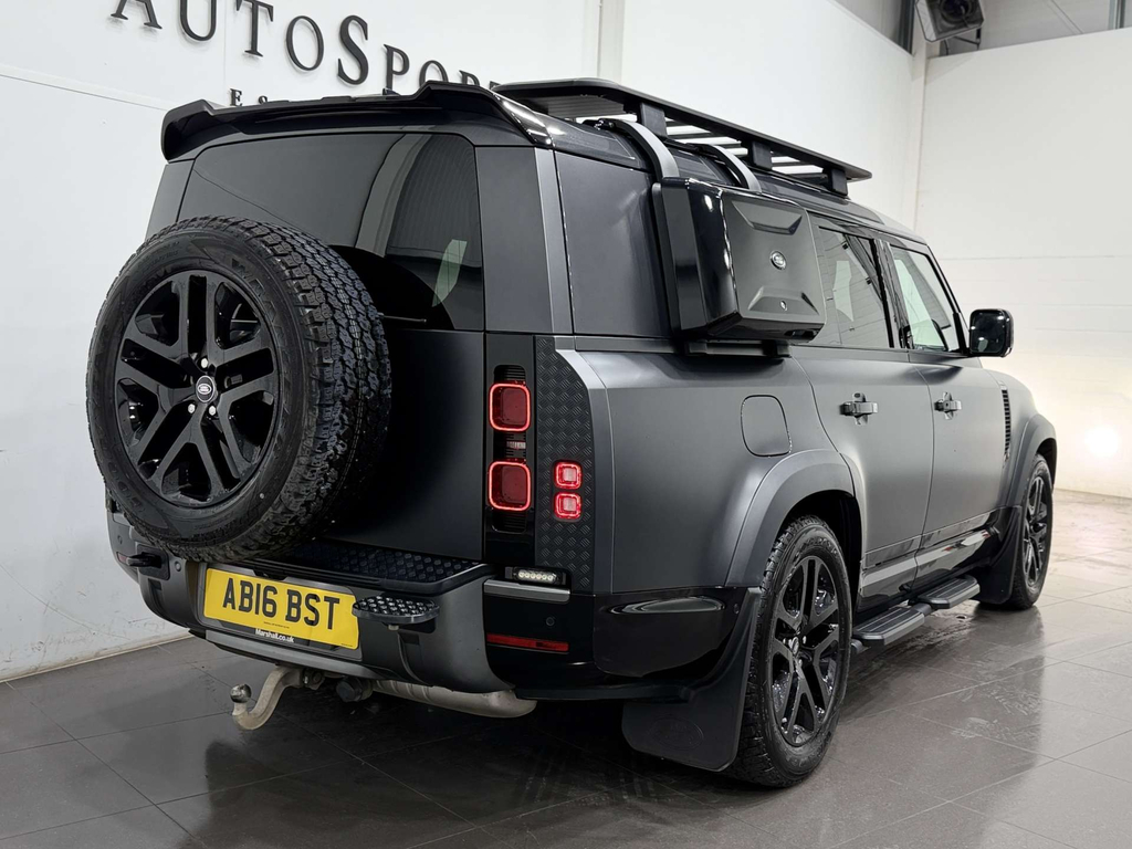 Land Rover Defender #4