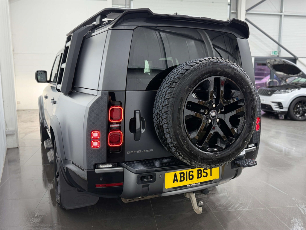 Land Rover Defender #9