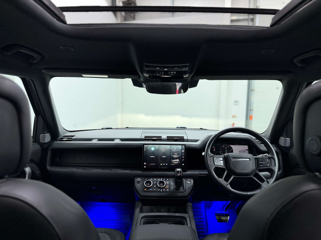 Land Rover Defender #17