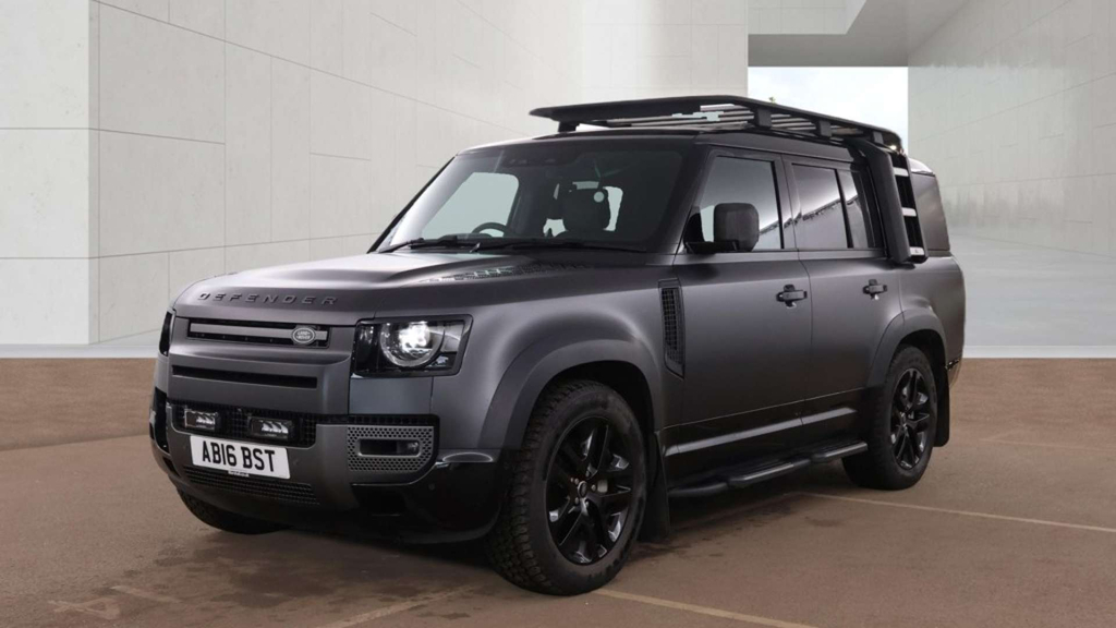 Land Rover Defender 3 L Outbound D Mhev 4Wd 