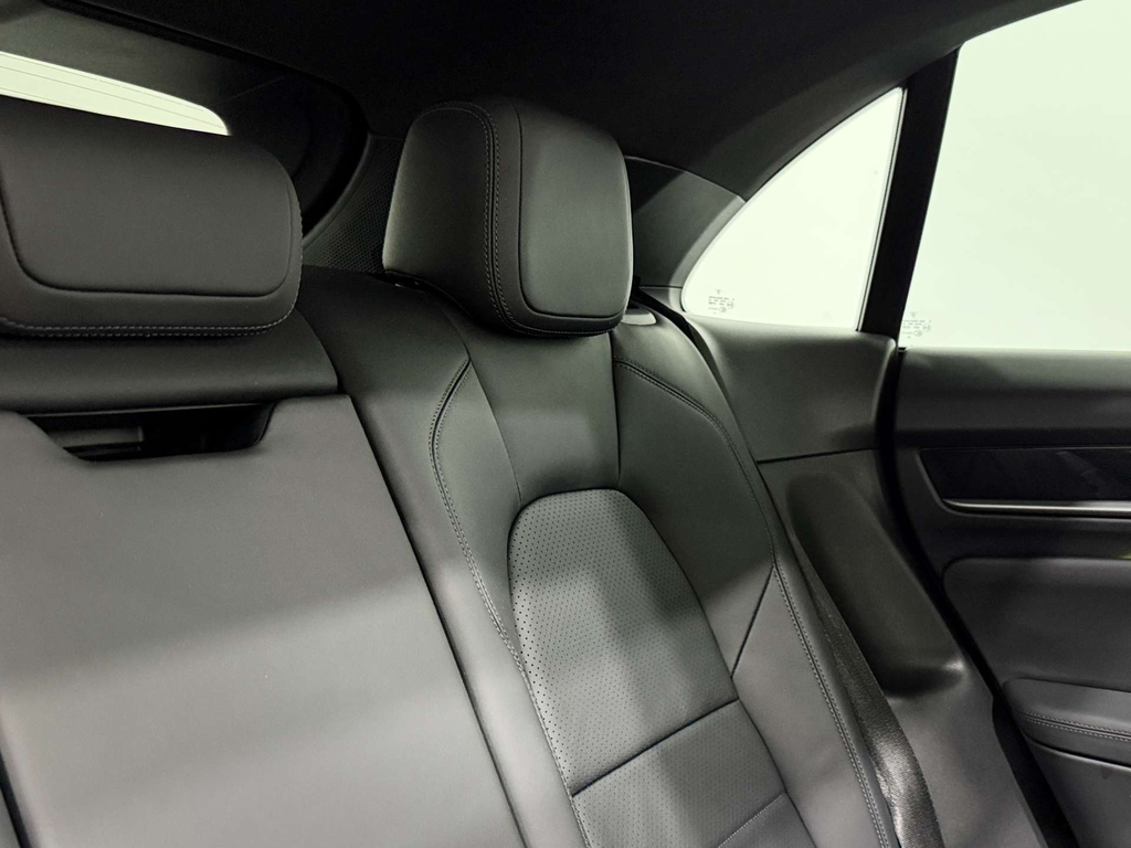 Porsche Macan 100Kwh 4 4Wd Green #14