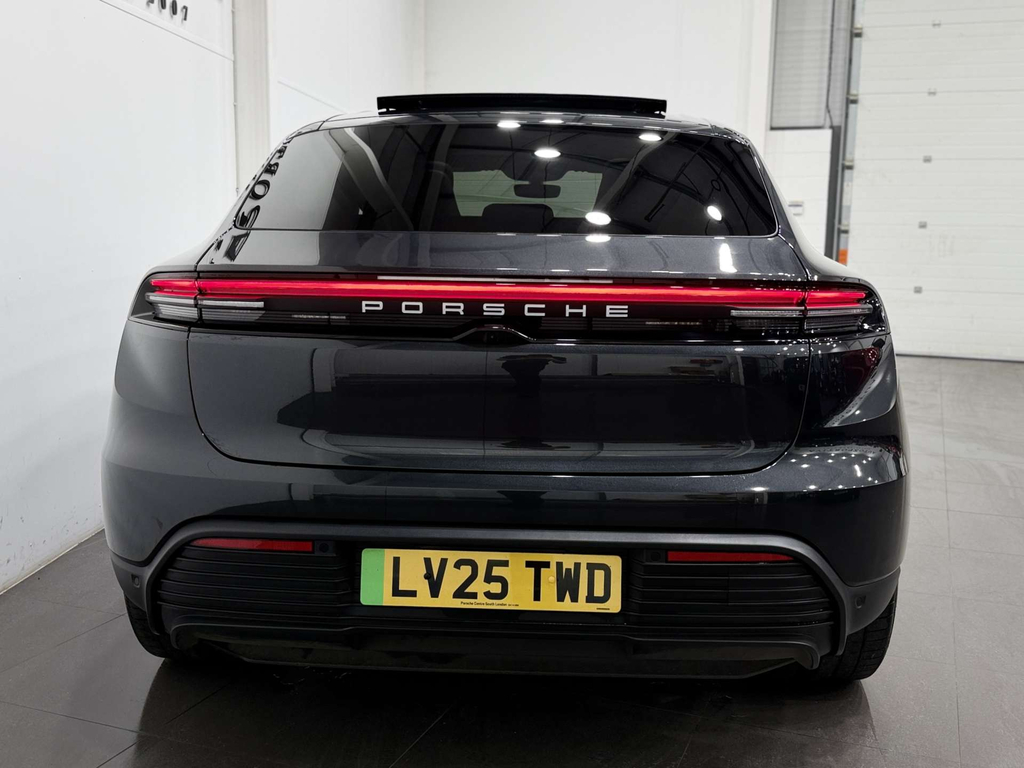 Porsche Macan 100Kwh 4 4Wd Green #9