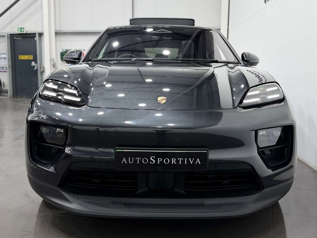Porsche Macan 100Kwh 4 4Wd Green #8