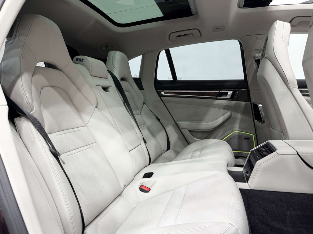 Porsche Panamera Blue #10