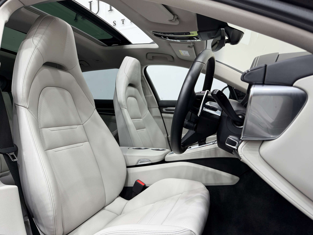 Porsche Panamera 2.9 L 4 E-hybrid Sport Turismo Platinum Edition Se #2
