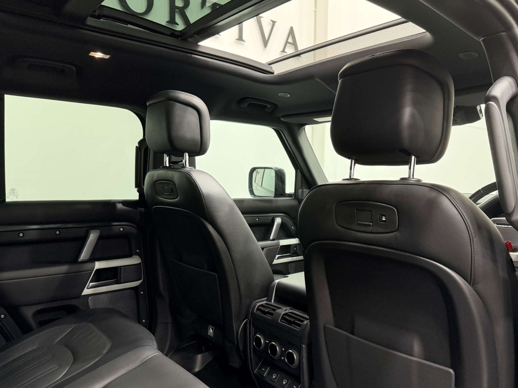 Land Rover Defender X-dynamic Hse Red #14