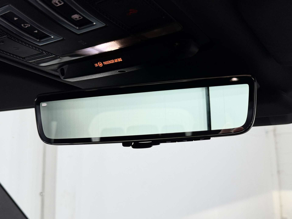 Land Rover Defender X-dynamic Hse Red #29