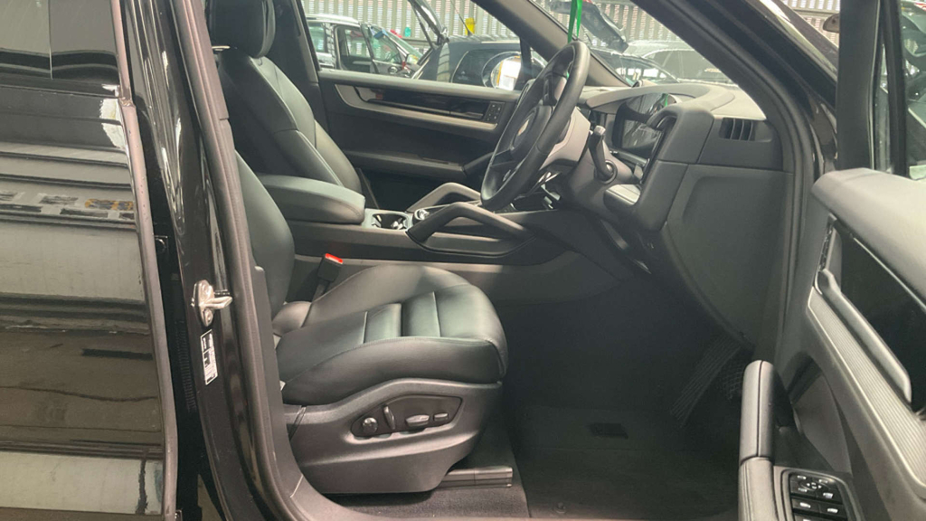 Porsche Cayenne 3 L V6 4Wd #2