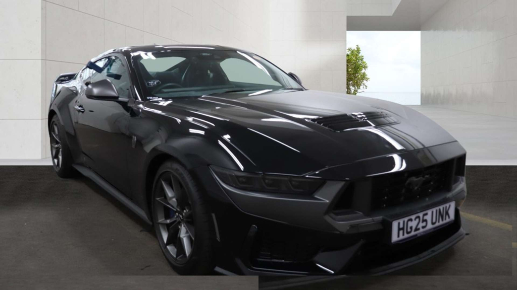 Ford Mustang 5 L Dark Horse