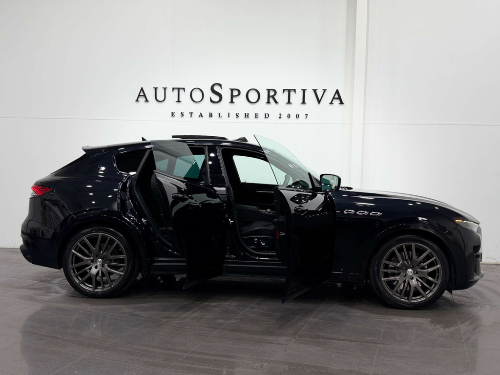 Maserati Levante 3.8 L V8 Trofeo 4Wd #11