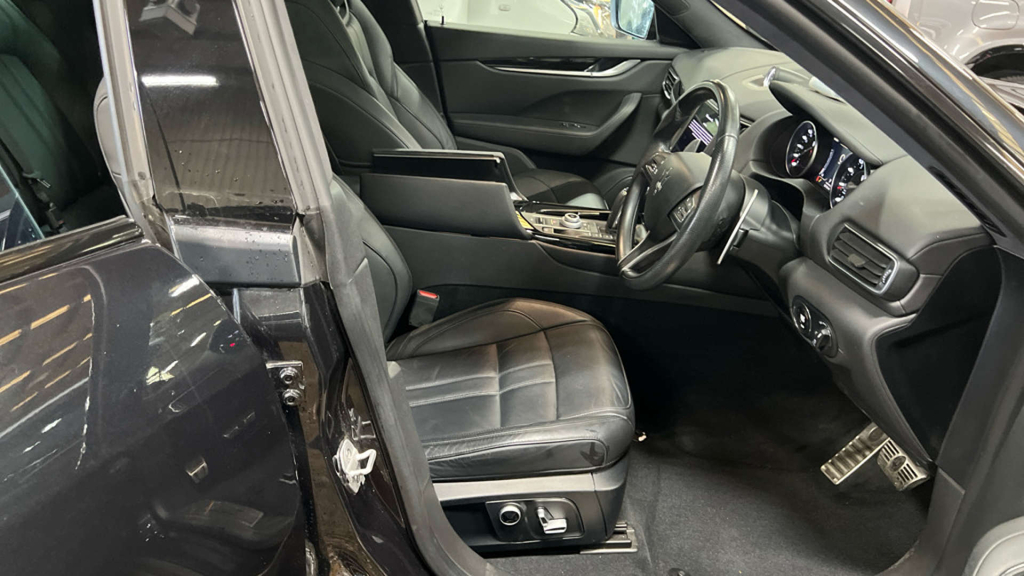 Maserati Levante 3 L Modena 4Wd  #2