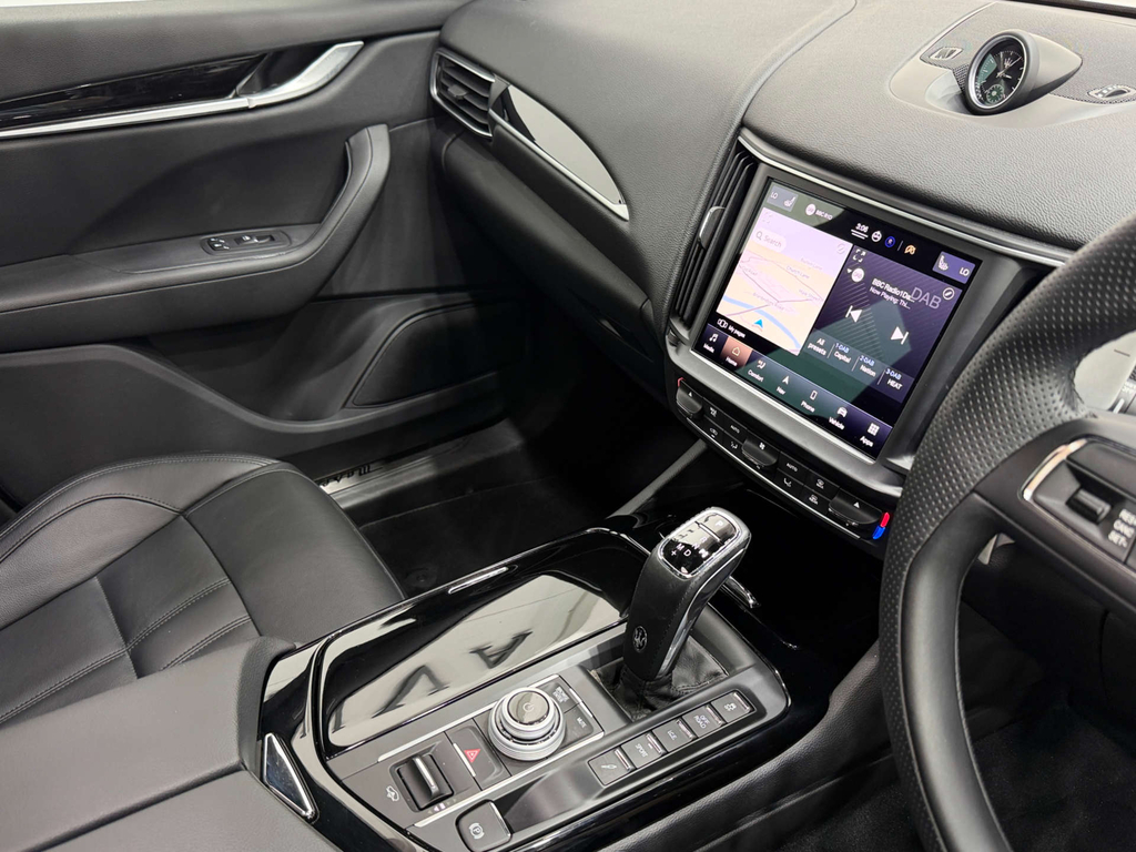Maserati Levante 3.8 L V8 Trofeo 4Wd #36