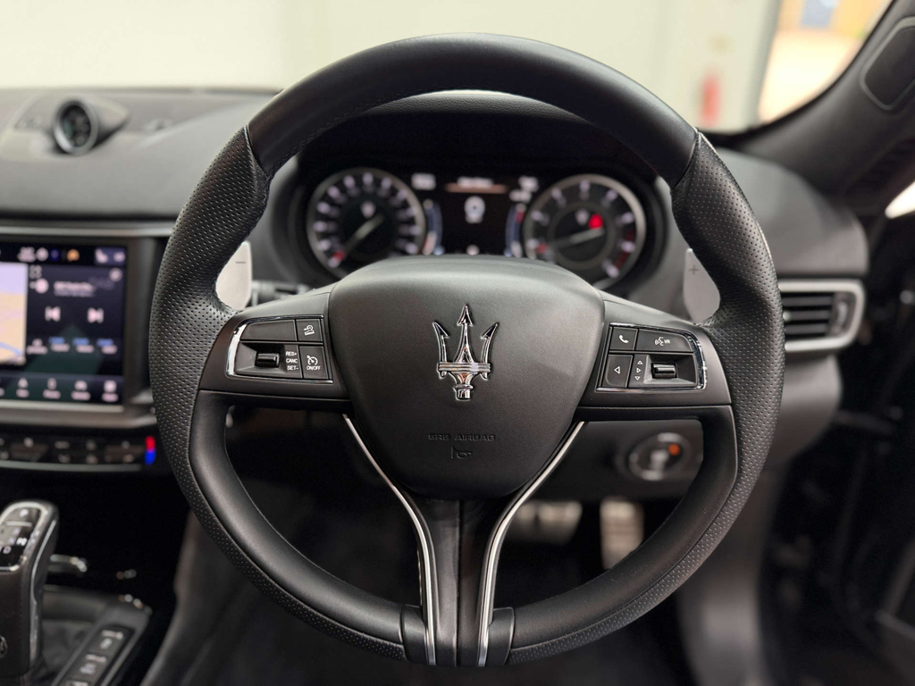 Maserati Levante 3.8 L V8 Trofeo 4Wd #18