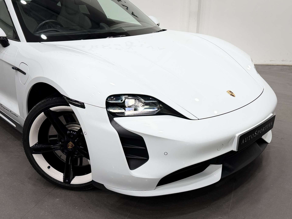 Porsche Taycan Taycan 4S Black #30