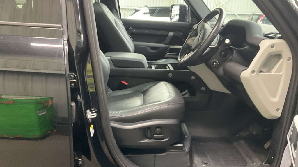 Land Rover Defender 2 L Xs Edition Phev 4Wd #3