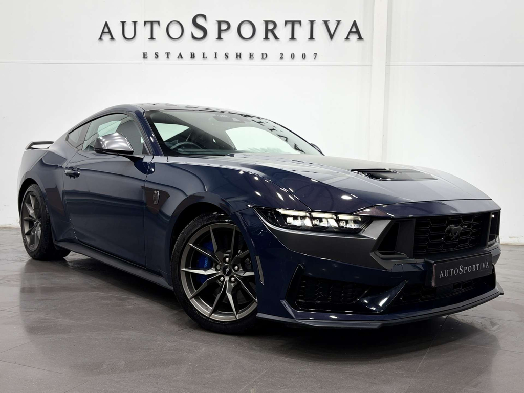 Ford Mustang 5 L Dark Horse