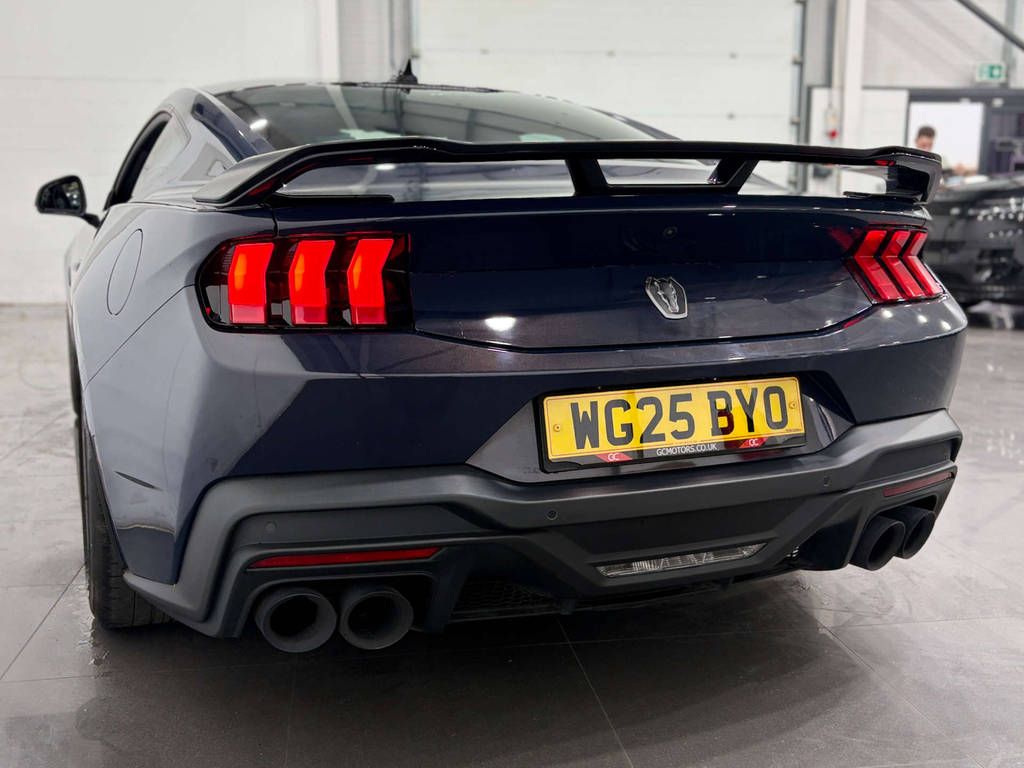 Ford Mustang 5.0 V8 Dark Horse 2025 Black #11