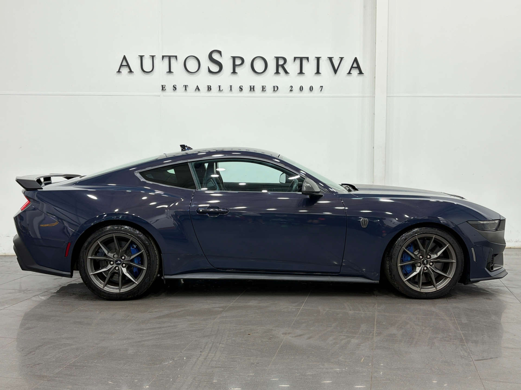 Ford Mustang 5 L Dark Horse #4