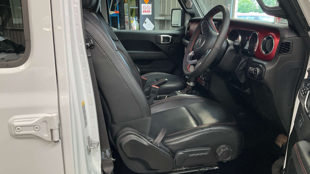 Jeep Wrangler 2 L Rubicon Unlimited Edition 4Wd #2