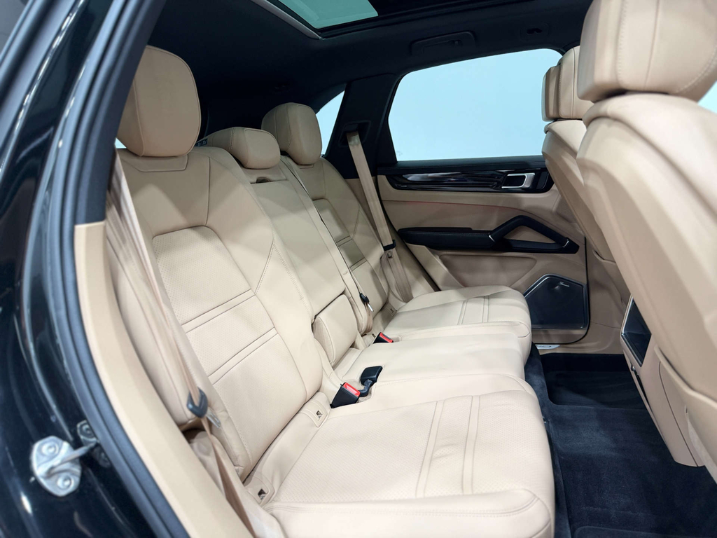 Porsche Cayenne 3 L V6 E-hybrid 4Wd  #16