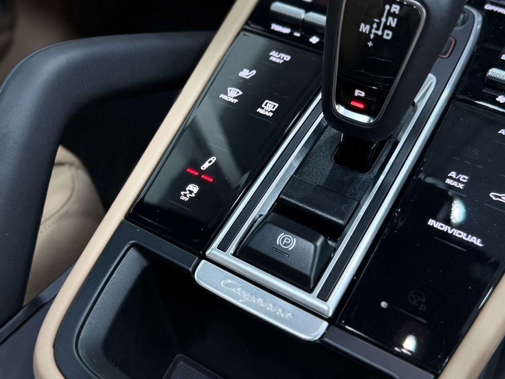 Porsche Cayenne 3 L V6 E-hybrid 4Wd  #31