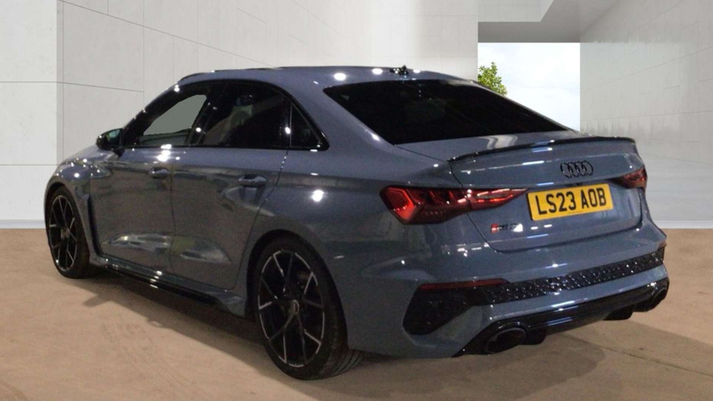 Audi RS3 2.5 L Rs 3 Vorsprung Tfsi 4Wd  #3