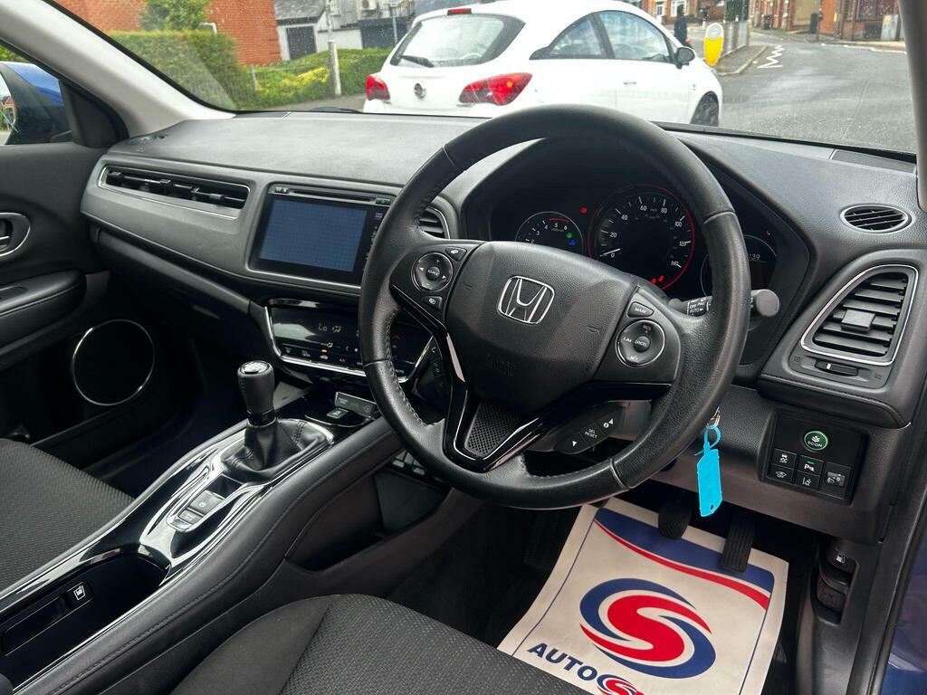 Honda Hr-V Hrv 1.5 Vtec Se White #11